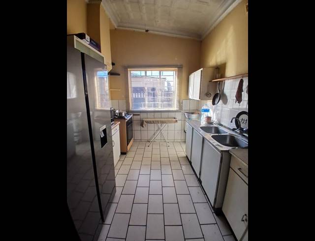 4 BEDROOM HOUSE FOR SALE IN SPRINGS CENTRAL